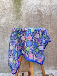 Image 1 of Pañuelo HORTENSIAS azul