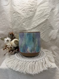 Pinched tumbler-unicorn