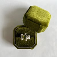 Image 3 of ‎FLOWER ORGANISM RING