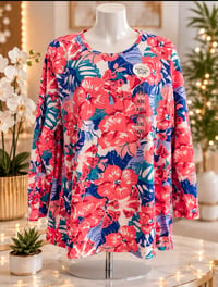 Image 1 of New XXL Kim Rogers floral top #1103*9