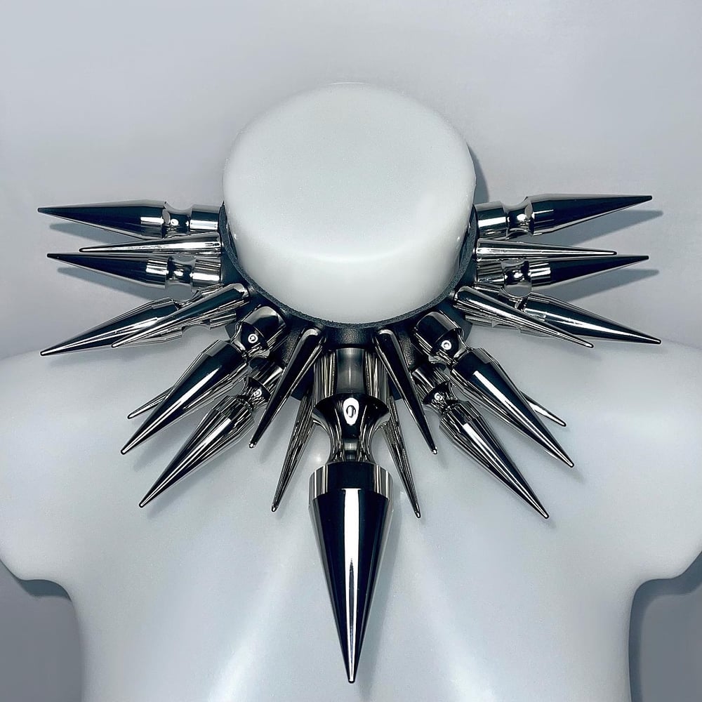 Image of TROJAN CHOKER