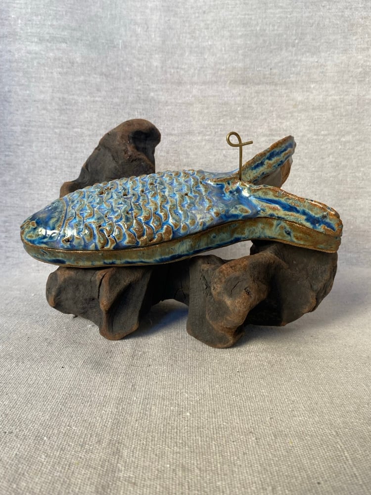 Image of Caja Pez I ~ Mensajeros del agua 