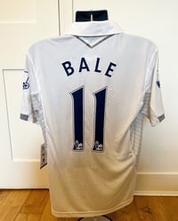 Image 3 of NEW Tottenham Hotspur “BALE 11” 2012/13 Home Shirt + PL patches (L)