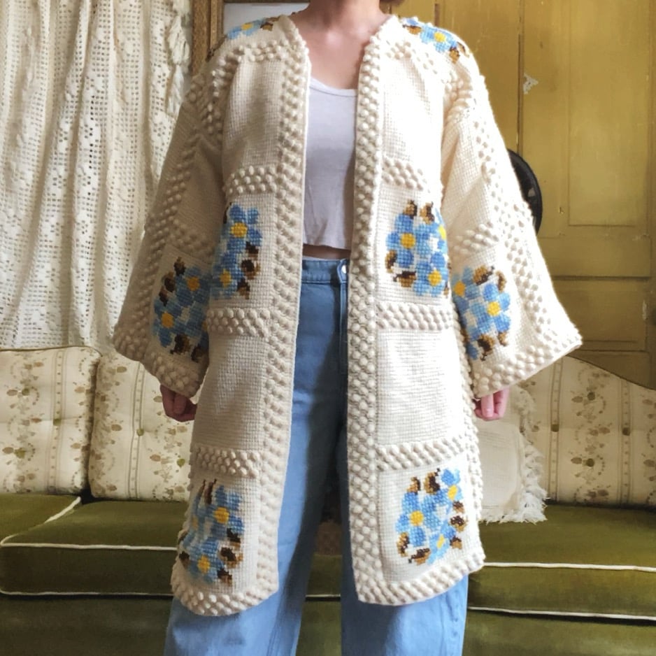 Image of Blue Flower Wreath Bobble Granny Sweater