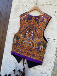 Image 2 of Chaleco feito a man. FOLIADA219. Talla S/M. En Stock!