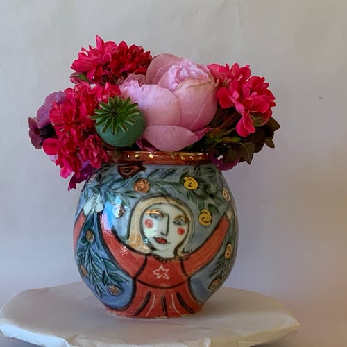 Image of Fairytales vase , Rose garden dance.