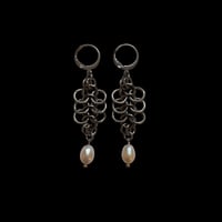 Euro Pearl Earrings 