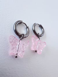 Image 2 of Boucles d’Oreille Papillon // Butterfly Earrings