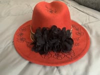 Image 3 of "Amada y Escogida" Hand-Burned Narrow Brim Panama Hat