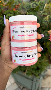 Image 2 of Tropical Paradise Foaming Body Scrub 