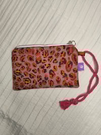 Image 2 of Estuche LEOPARDA
