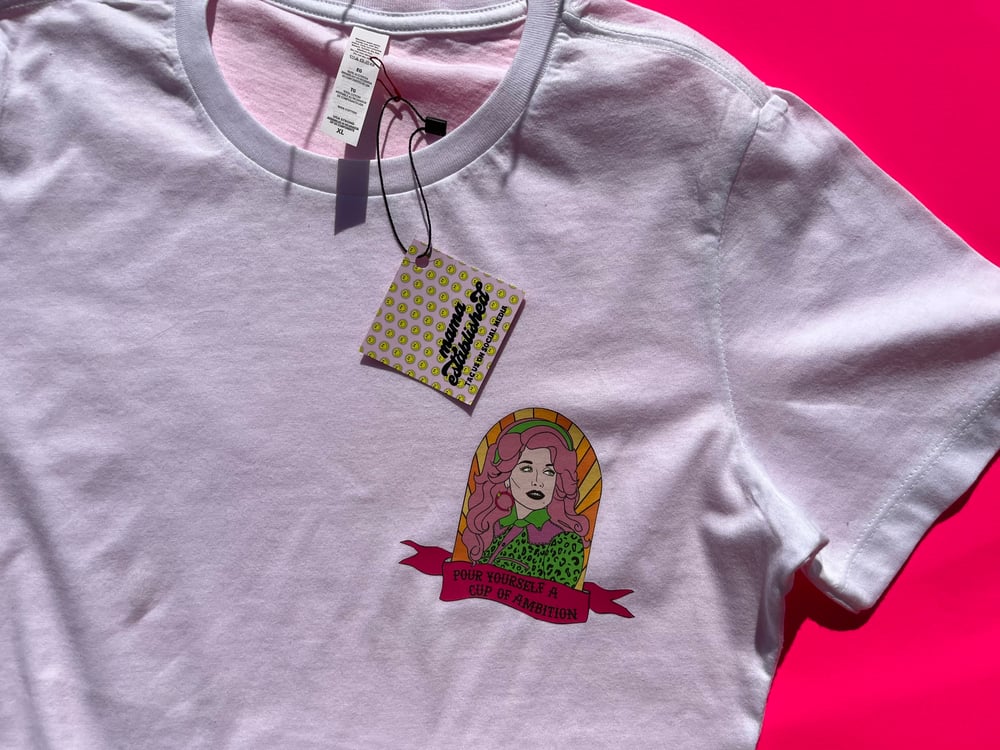 Image of Pocket dolly tee 
