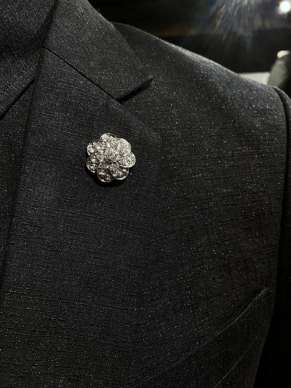 SJ | LUXURY LAPEL PIN