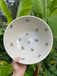 Image 2 of Large Bee Decorated Bowl