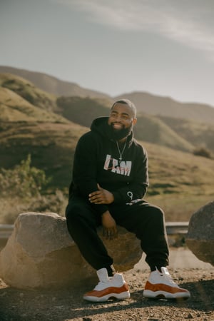 Black “I Am Chosen" Joggers