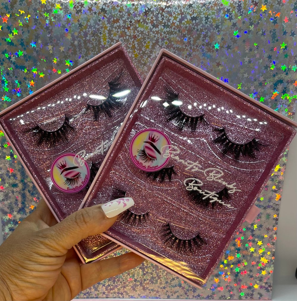 LASH BOOKS