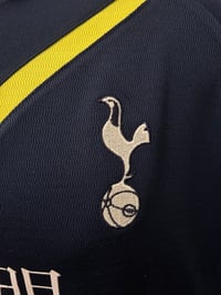 Image 5 of Tottenham Hotspur “LENNON 7” 2009/10 Player Version Away Shirt + patches (XL) 