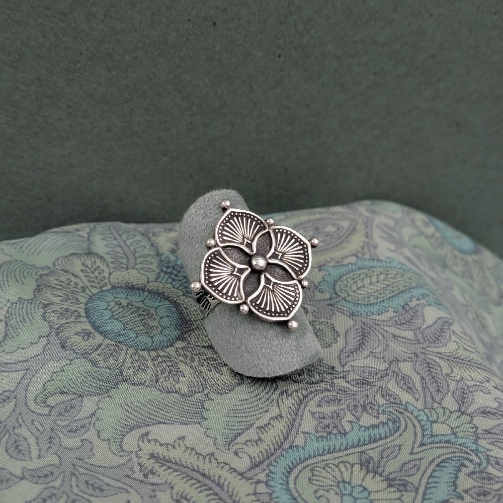 Image of All Silver Flower Ring