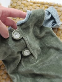 Image 3 of Photo prop | Newborn boys bodysuit Amir | khaki green