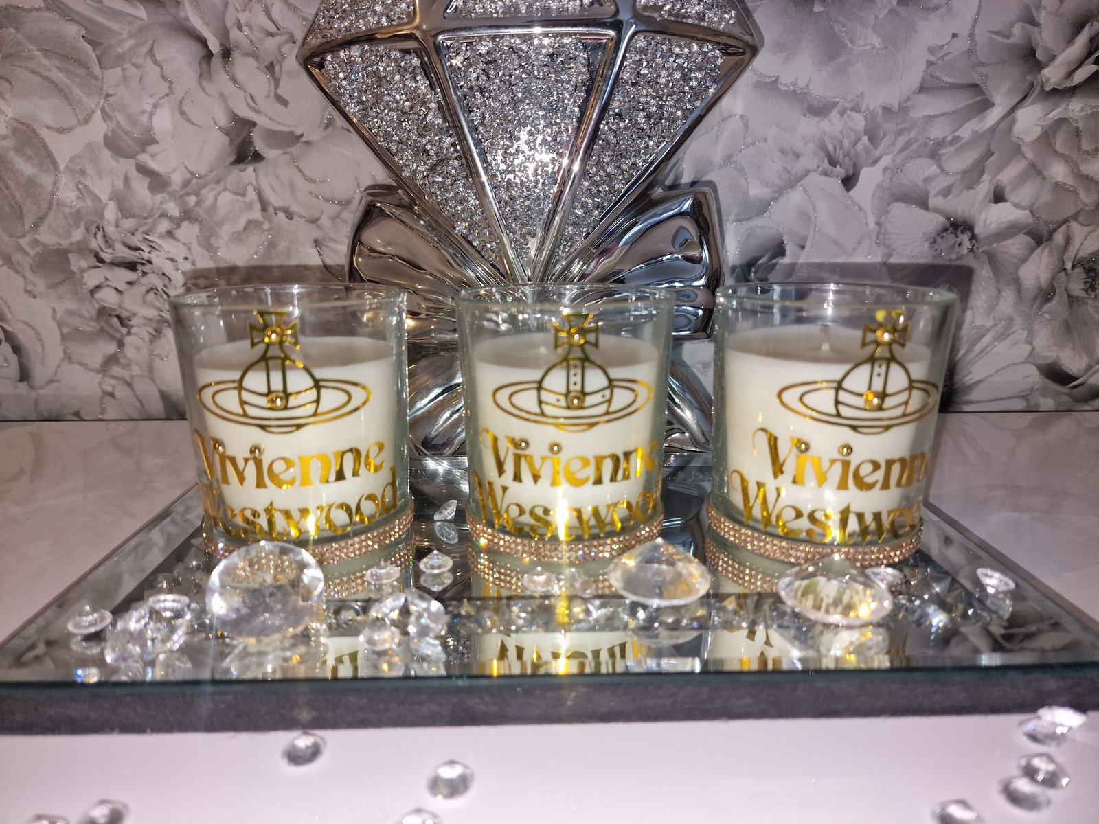 VIVIENNE WESTWOOD CANDLE SET | Glamorous Collection