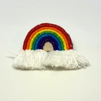 Image 1 of Broche Arc-en-ciel - couleurs vives