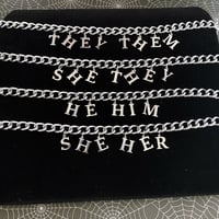 Image 2 of Pronoun Chain