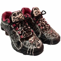 Image 6 of 1 of 1 size 9.5w/EU41 NIKE SHOX pink and black