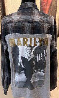 A Vintage Black/Gray/Brown Flannel Shirt Marilyn Monroe