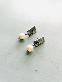 Image 1 of Pearl Post Earrings