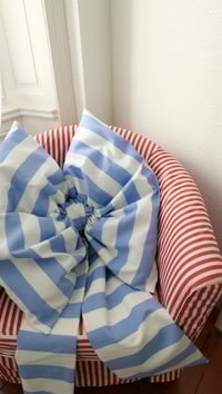 Image 1 of Coussin noeud 