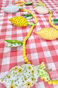 Image 3 of Lemon Garland
