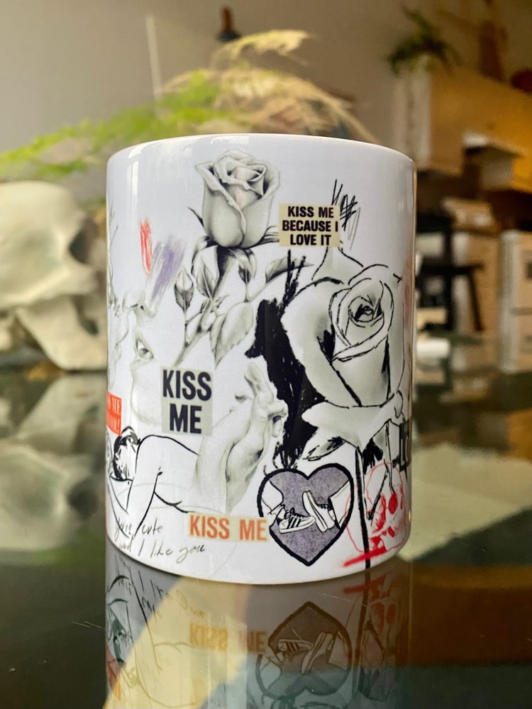 Image of Kiss Me mug