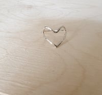 Lowly Heart Ring (READY TO SHIP SIZE 6.5)