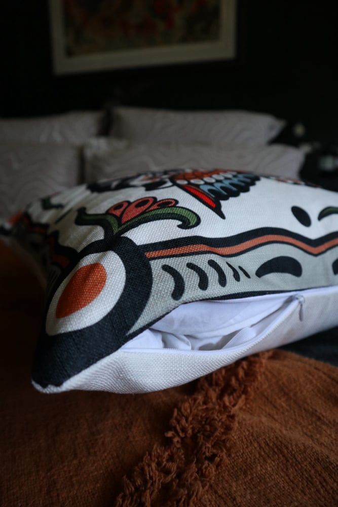 Image of Cushion Cover Set 