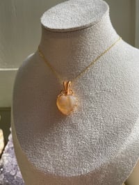 Image 5 of Gold Flower  Agate Heart Crystal Necklace