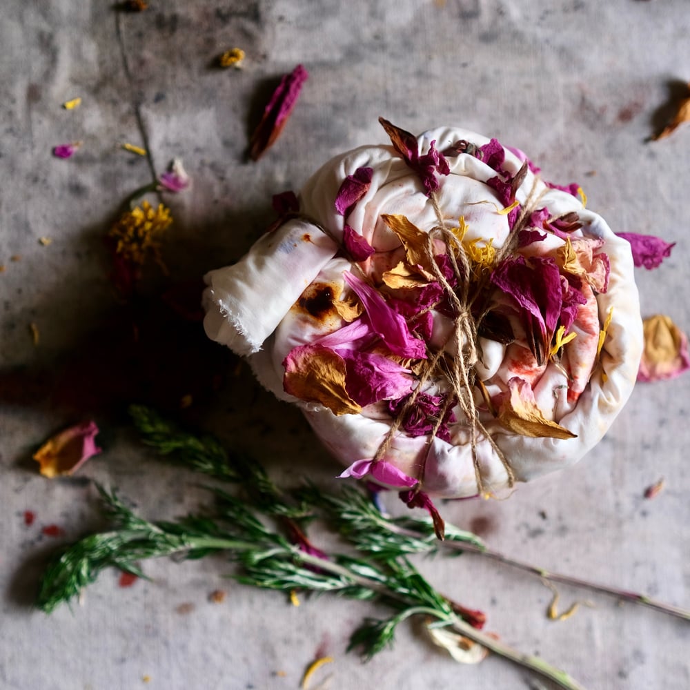 Image of Botanical Day Retreat with Babs, and Bex from Botanical Tales at Southcombe Barn