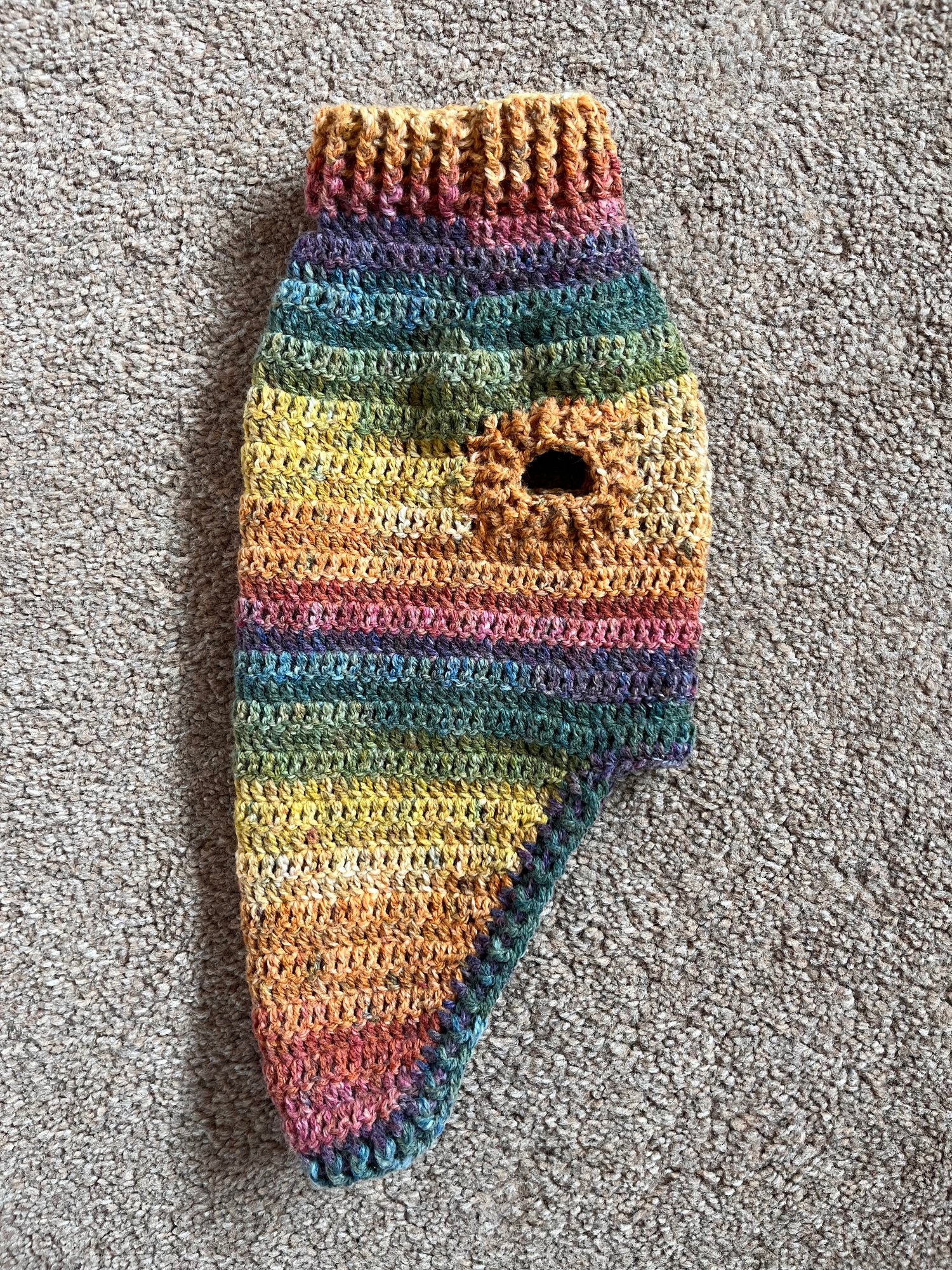 Image of Dachshund Jumper Crochet Pattern