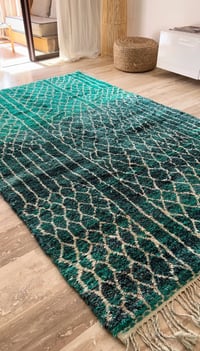 Image 2 of Tapis 32