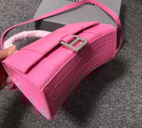 Image 3 of PINK DYNASTY SET