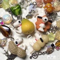 Image 1 of snoopy keychains ❨･¨⬮ྀིྀི⋆.𐙚 ̊!!