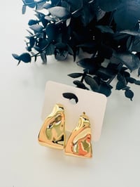 Image 3 of New Style