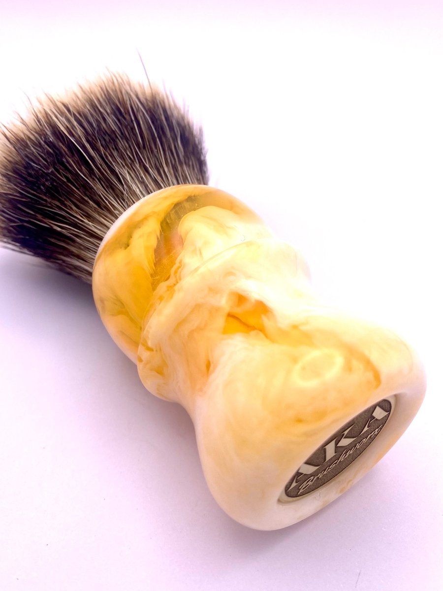 Milky Amber | AKA Brushworx