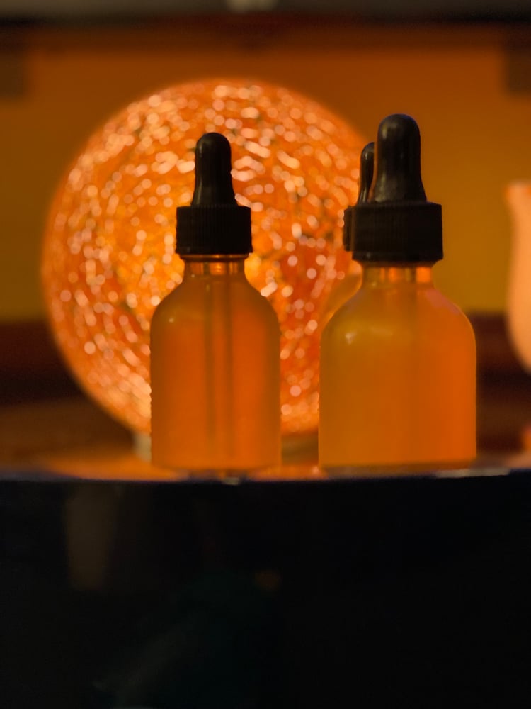 Image of Cream Shimmer Body Oil