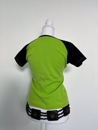 Image 3 of 00s Green 8 t shirt // M