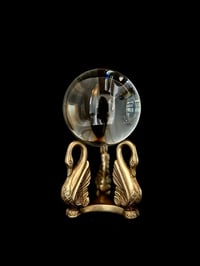 Image 4 of Superbe support de boule de cristal de bohème, de 10cm de diamètre