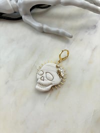 Image 3 of Sunny skulls