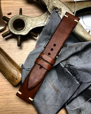 Image of Heritage Calfskin Distressed Watch Strap
