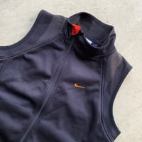 Image 3 of NIKE ASSYMETRIC UTILTY VEST