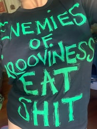 Enemies of Grooviness Eat Shit Black Tee 70s Style Green Text Size 20