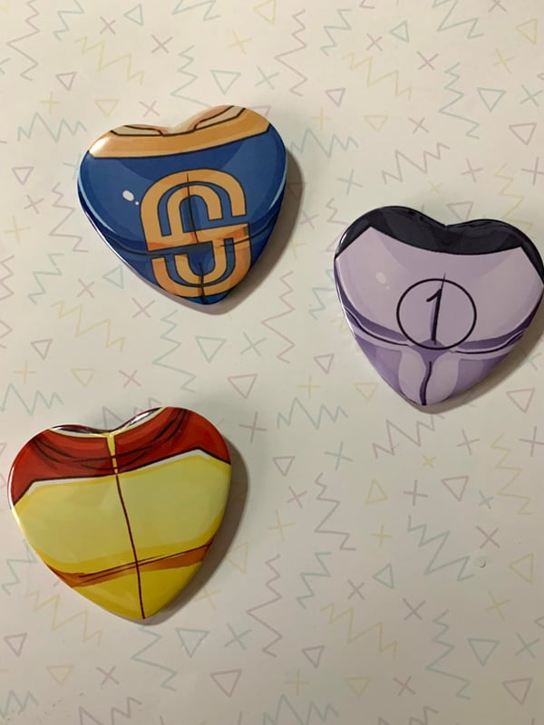 Image of Vincible heart buttons set 2